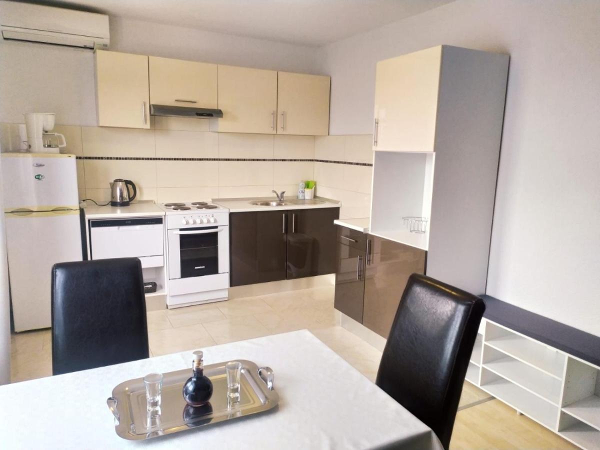 Rimbaldo Apartments Krk Town Exterior foto