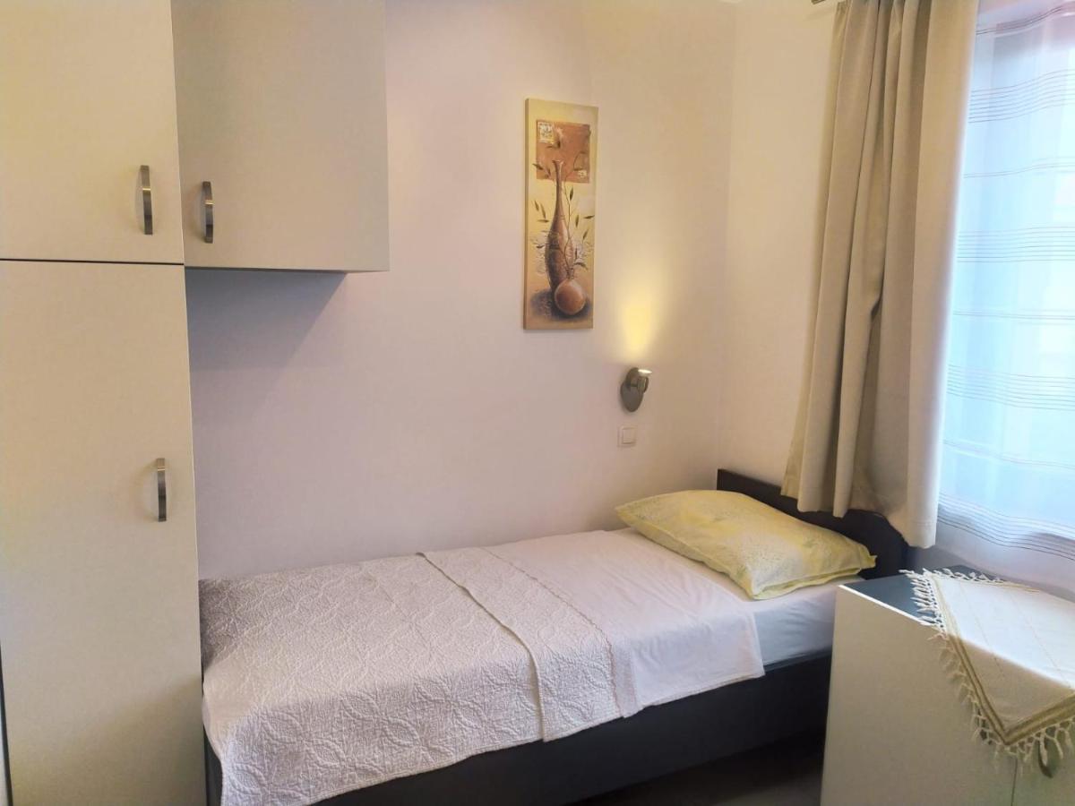Rimbaldo Apartments Krk Town Exterior foto